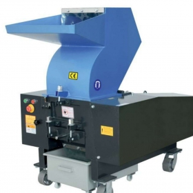 辅机类 强力破碎机-300型、400型、500型